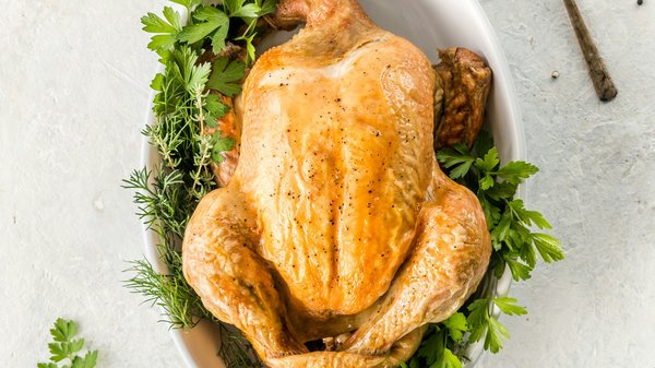 Poulet aux olives : un plat méditerranéen irrésistible